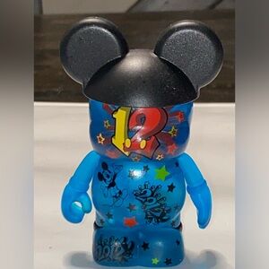Disney Vinylmation (M6)
